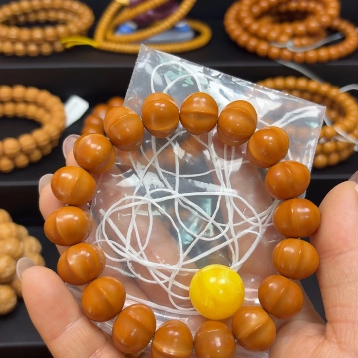 光***A猴头核桃吊坠猴头