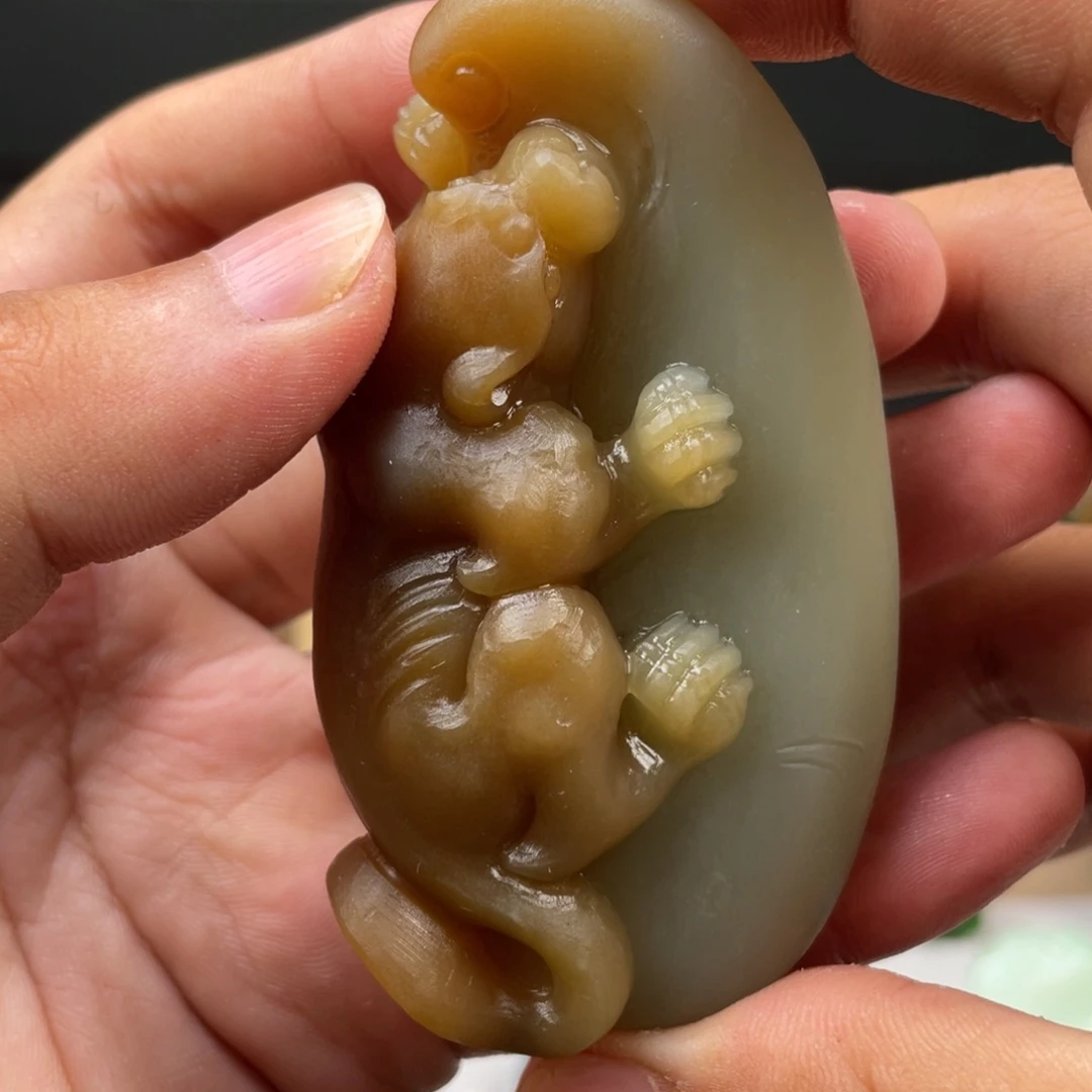 和田玉未镶嵌挂件