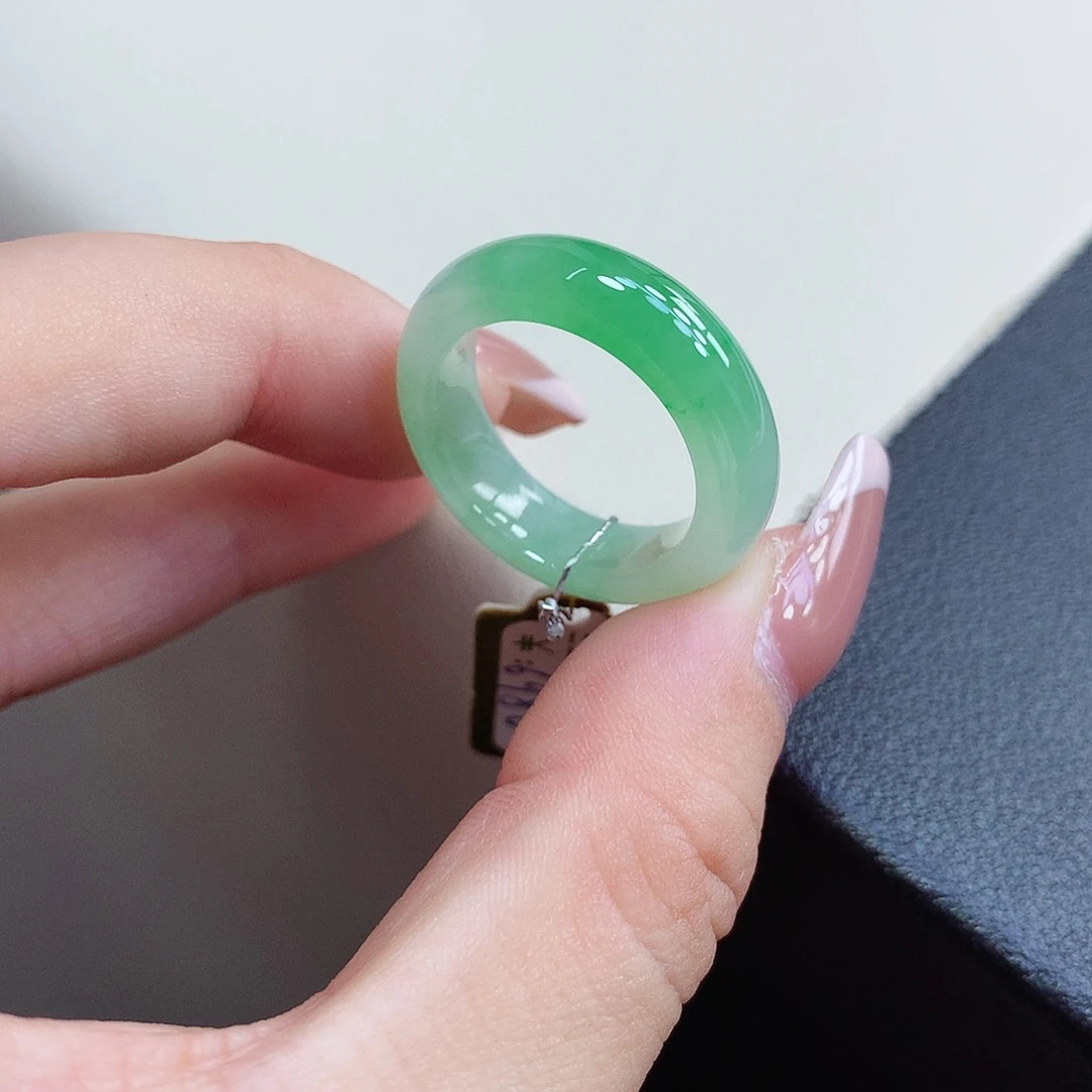 翡翠戒指未镶嵌16号