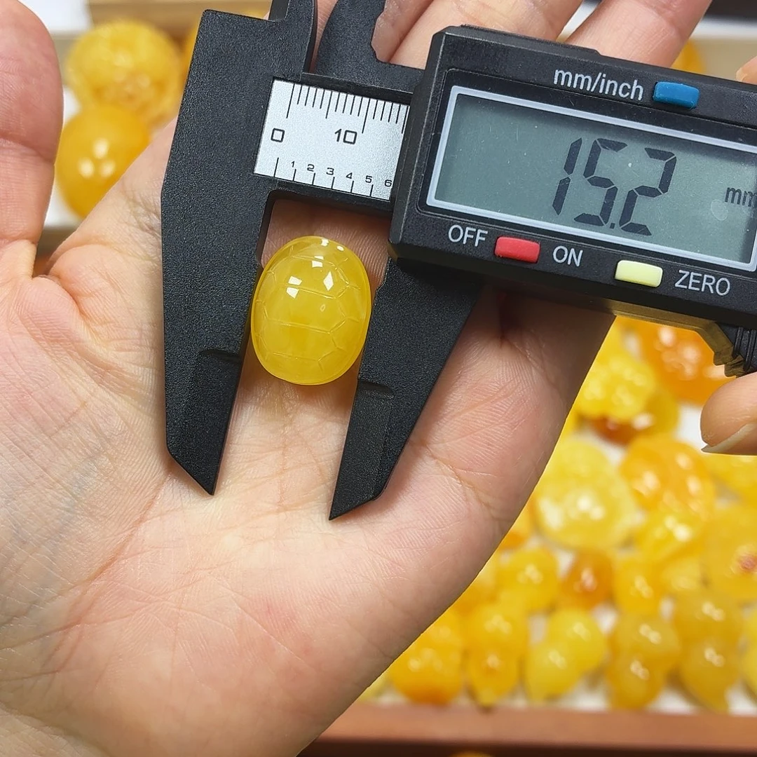 蜜蜡未镶嵌颈饰焦皮浓蜡妖花富甲打孔不退不换