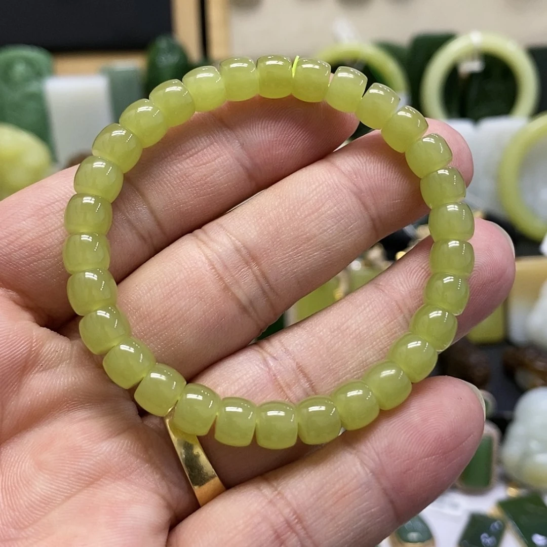 【闪购商品】颈饰未镶嵌和田玉