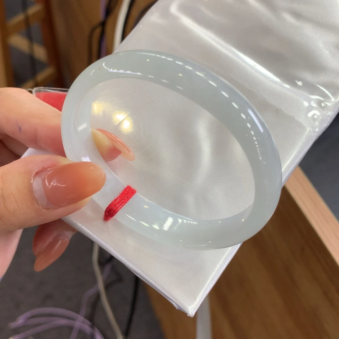 翡翠未镶嵌手镯天然Ａ货翡翠54贵妃