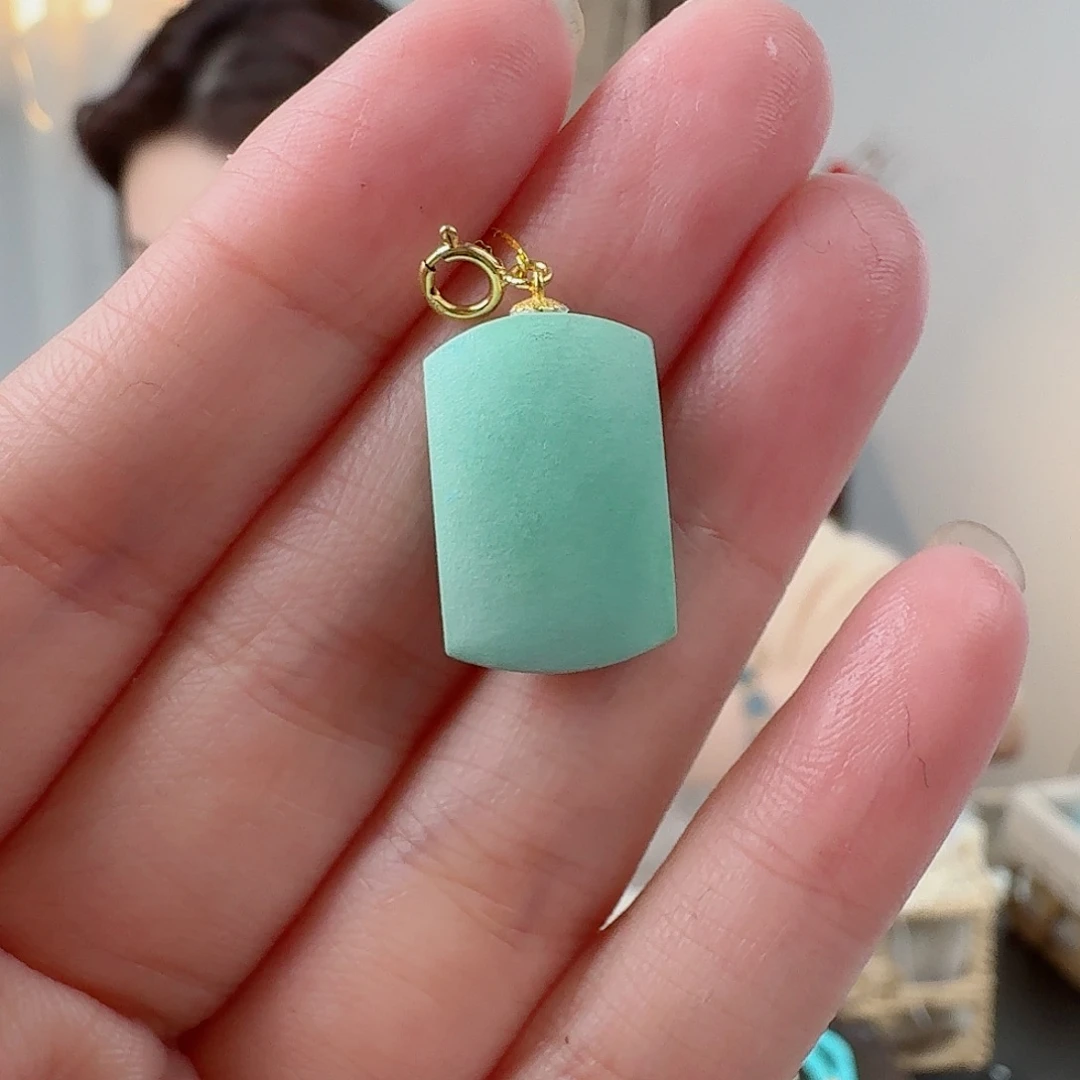 小***陈绿松石18K金镶嵌珠宝奇石