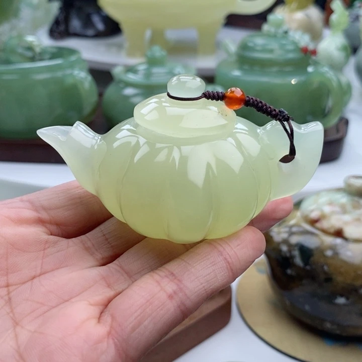 岫玉四大名玉手把壶未镶嵌