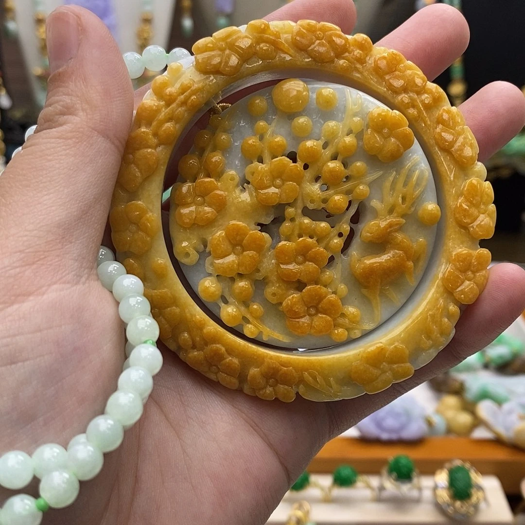 翡翠未镶嵌颈饰手镯套装58.5