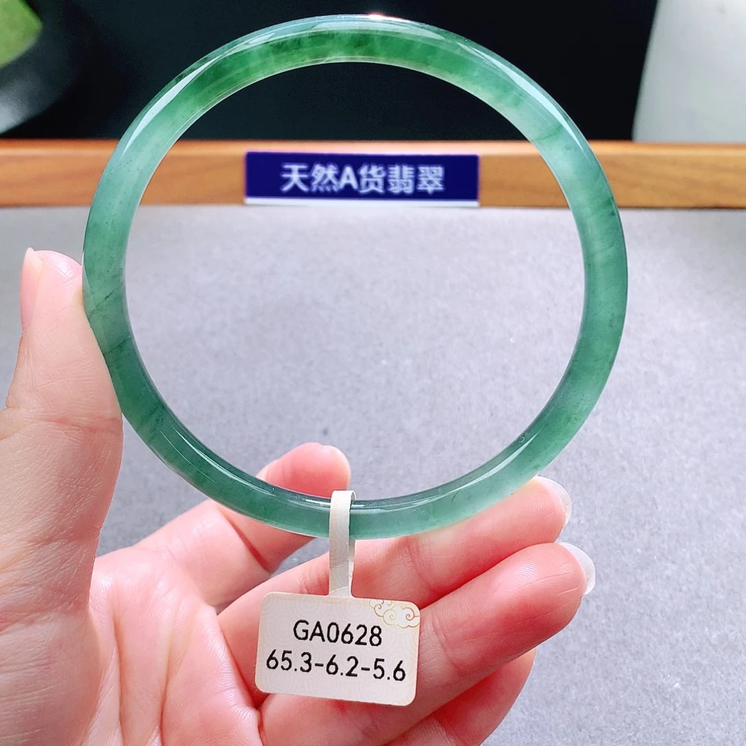 未镶嵌手镯翡翠天然翡翠手镯a货