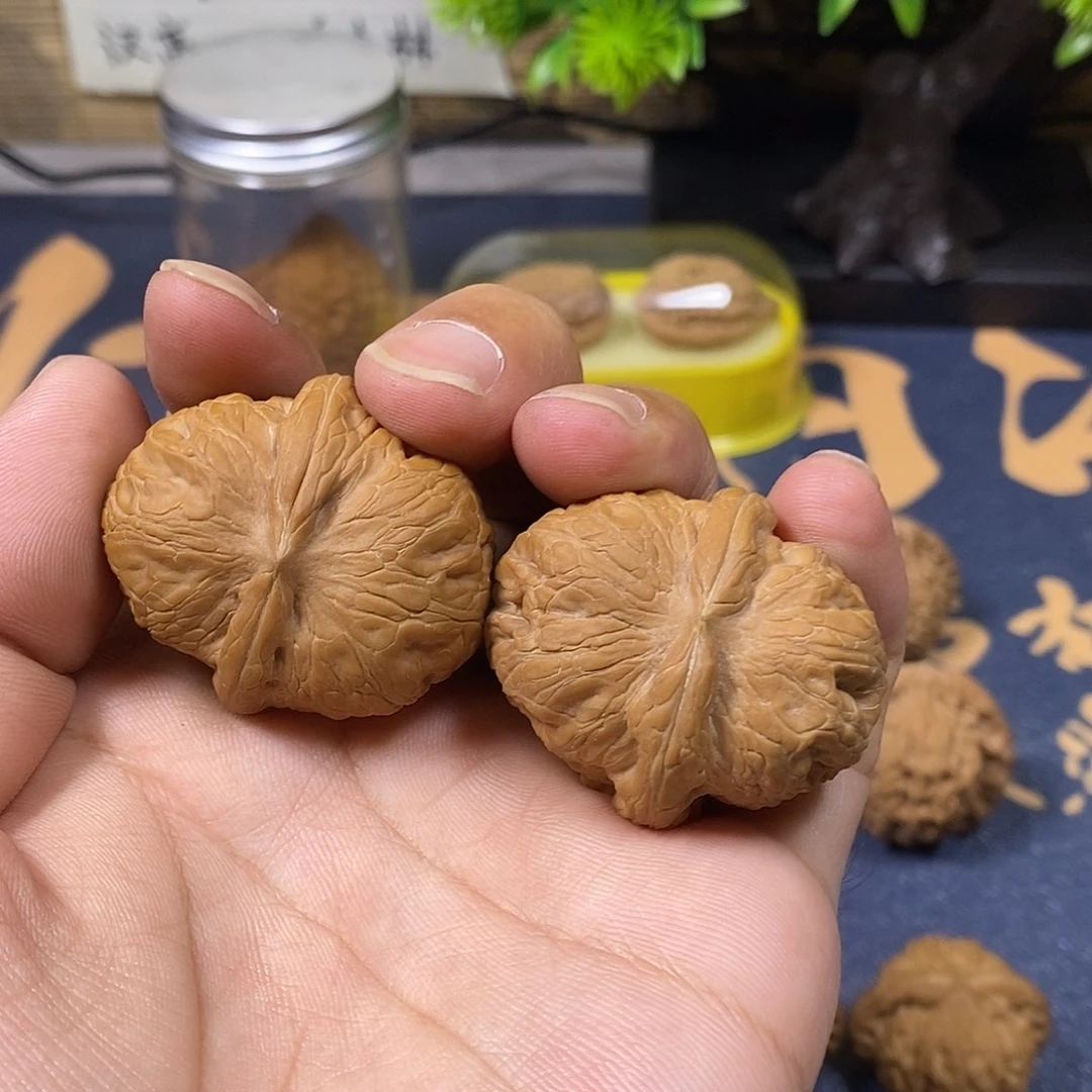 ***º核桃41尺元宝，全品无修