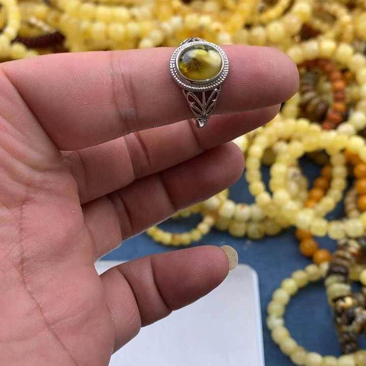 琥珀未镶嵌珠宝奇石