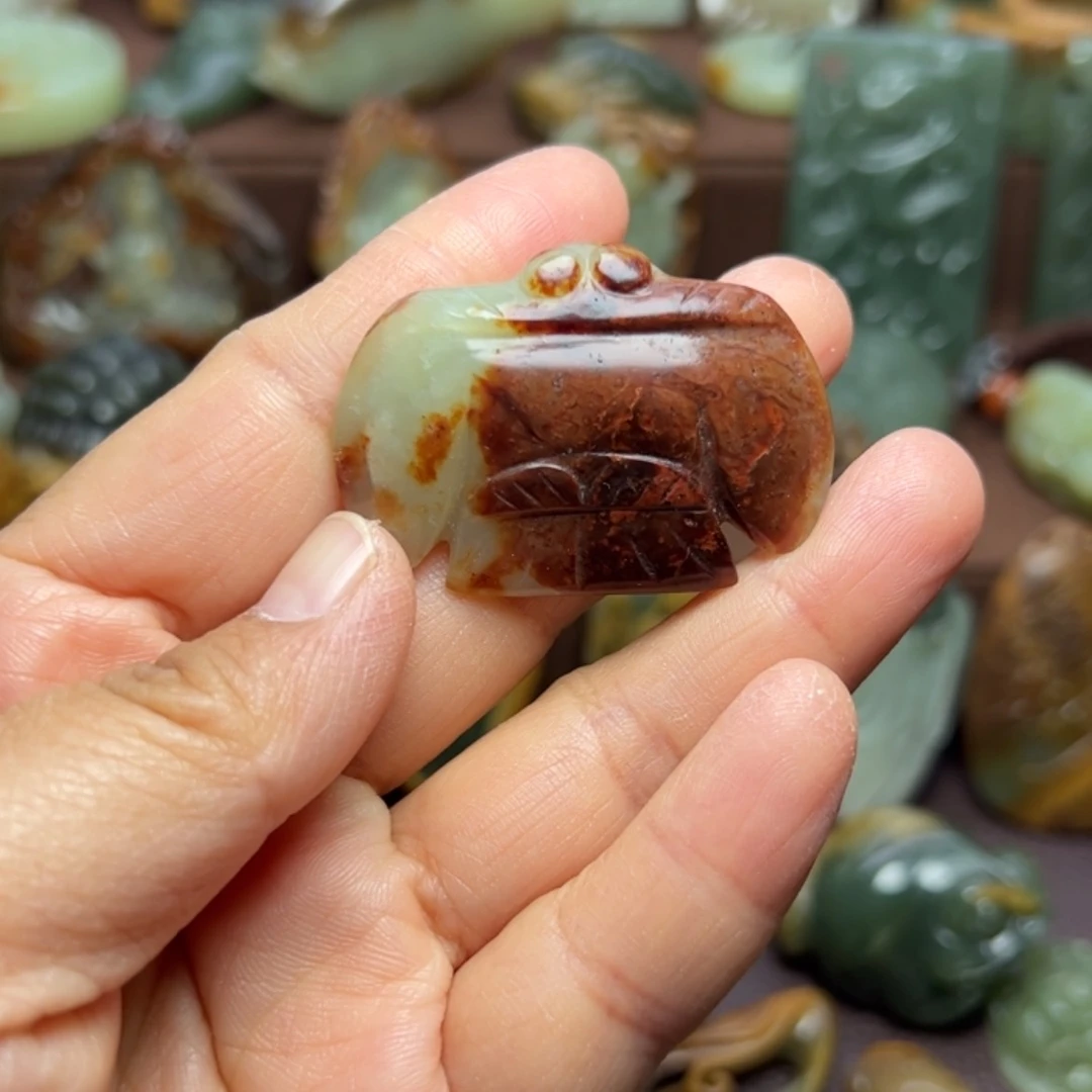 【闪购商品】岫岩河磨玉（透闪石质玉）未镶嵌颈饰