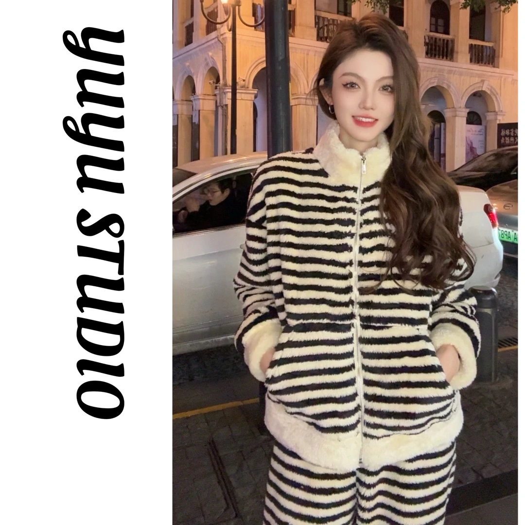 新款25家居服慵懒可外穿加绒加厚条纹连帽款