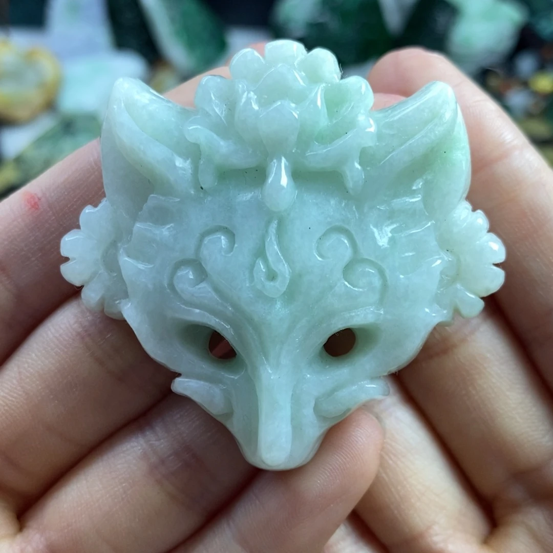 翡翠颈饰未镶嵌俊*