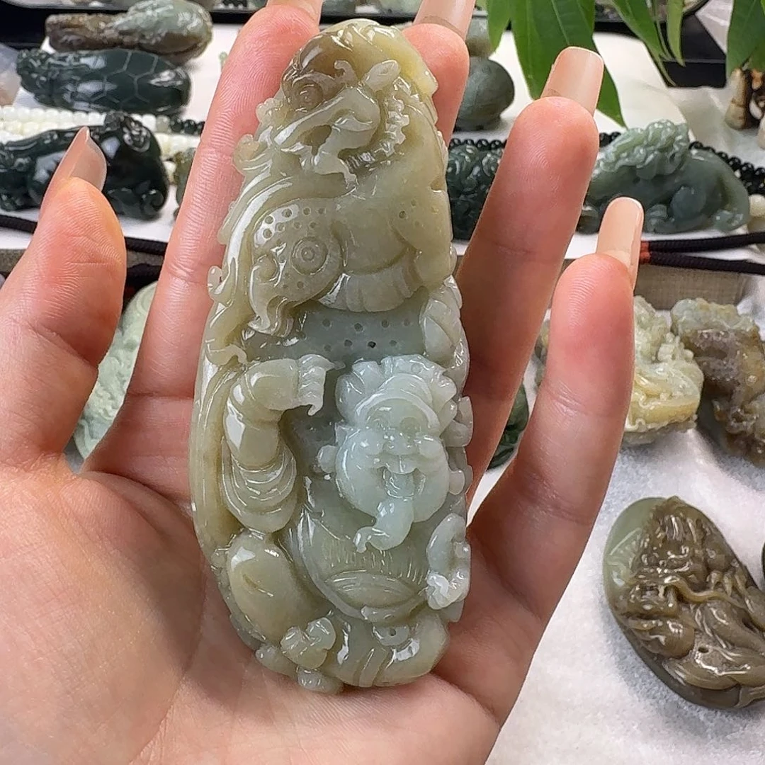 颈饰未镶嵌和田玉