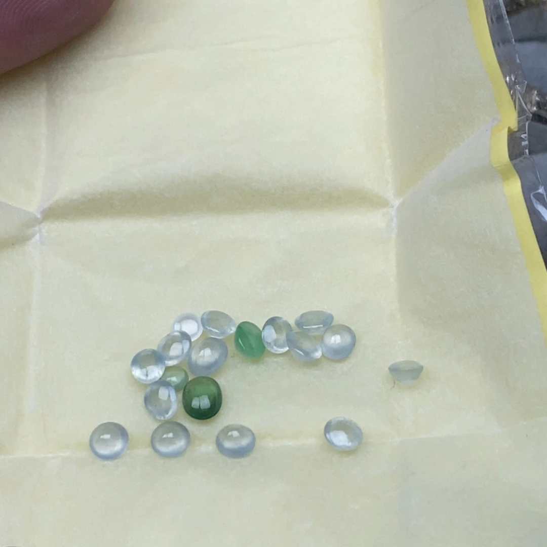 定制翡翠未镶嵌天然缅甸翡翠A货