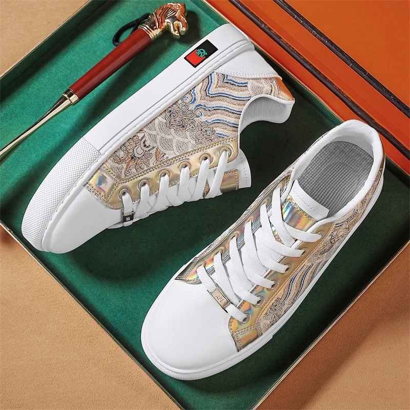 男士夏季新款时尚潮流浅金色幻彩百搭透气小白鞋男士百搭帆布鞋