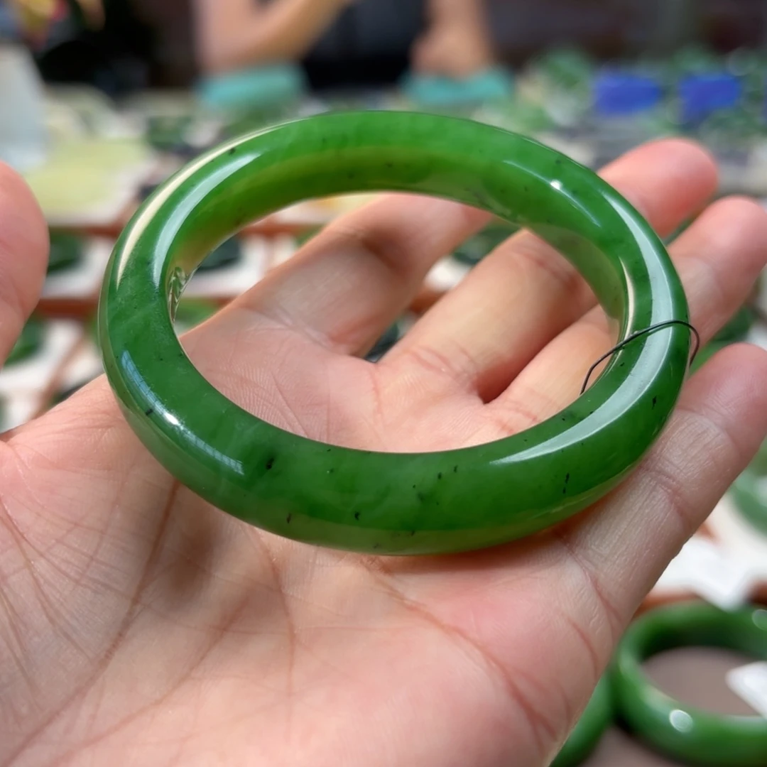 和田玉（碧玉）手镯未镶嵌