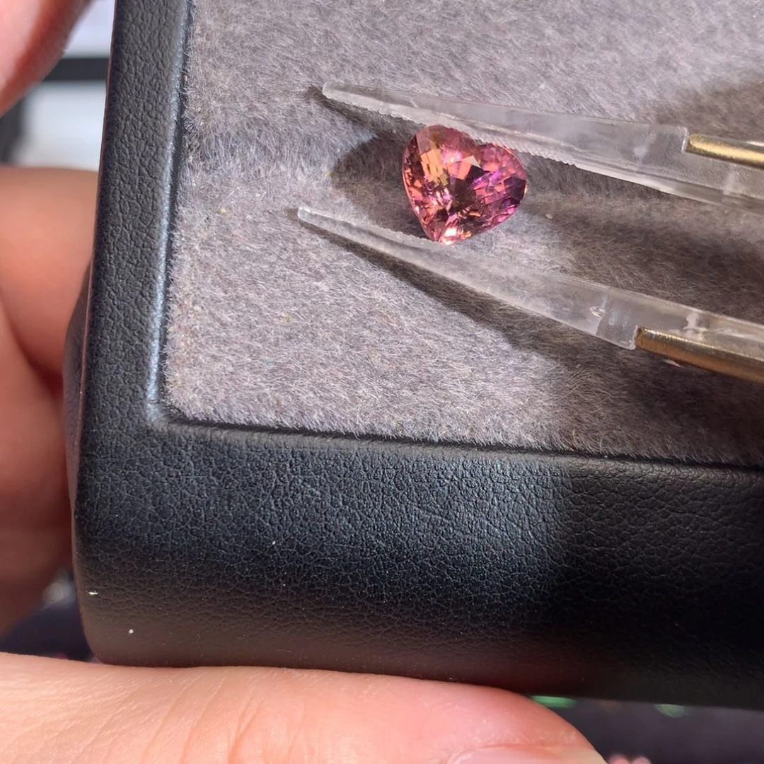 珠宝奇石碧玺未镶嵌2.11ct