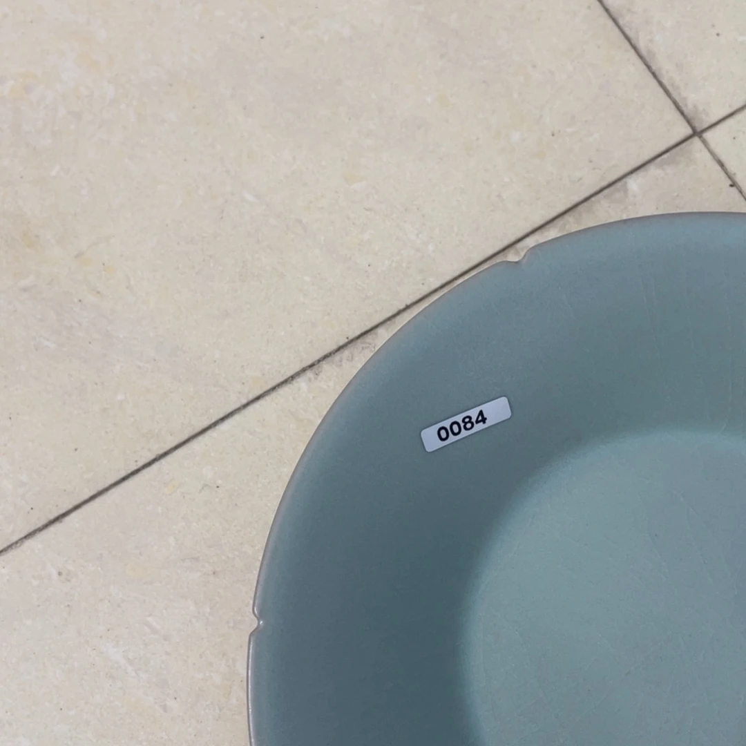 烟*里瑕疵0084…………………………m