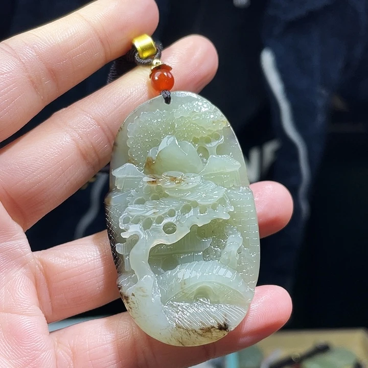 和田玉未镶嵌颈饰