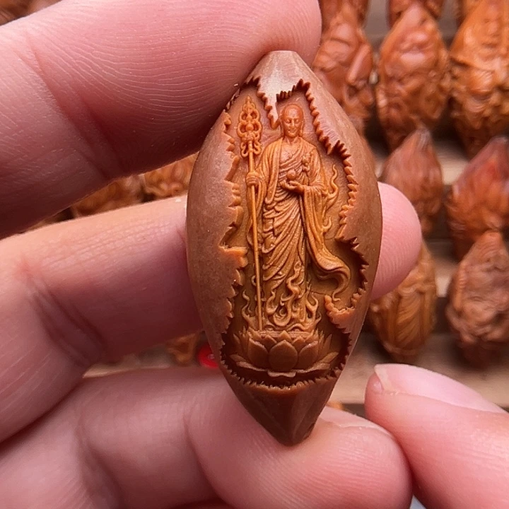 吊坠橄榄核20地藏王