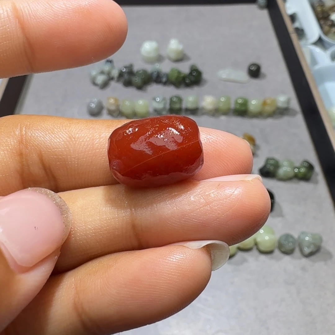 和田玉未镶嵌珠宝奇石