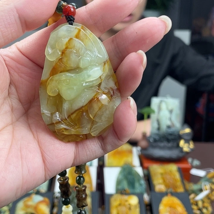 未镶嵌蛇纹石玉颈饰