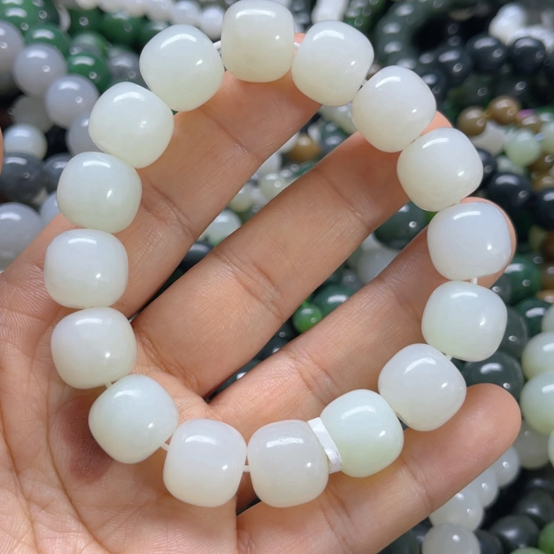 未镶嵌手链和田玉