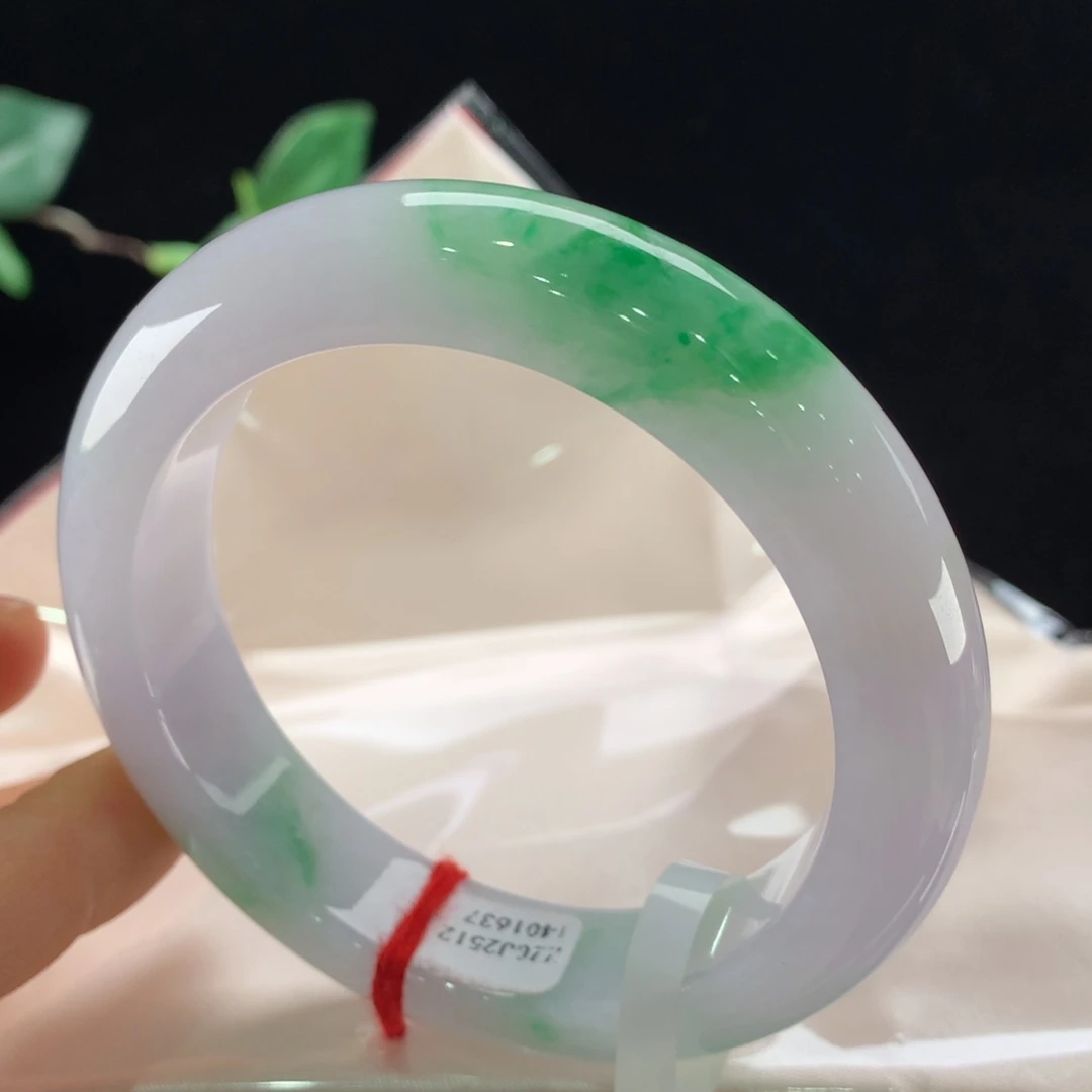 鲸***~翡翠未镶嵌手镯1637