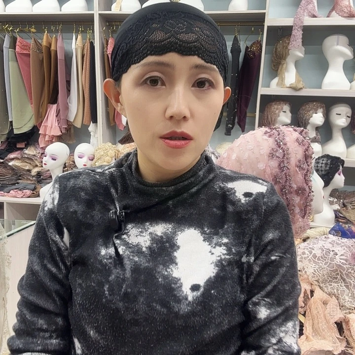 冰丝面料的打底帽子新款蕾丝边