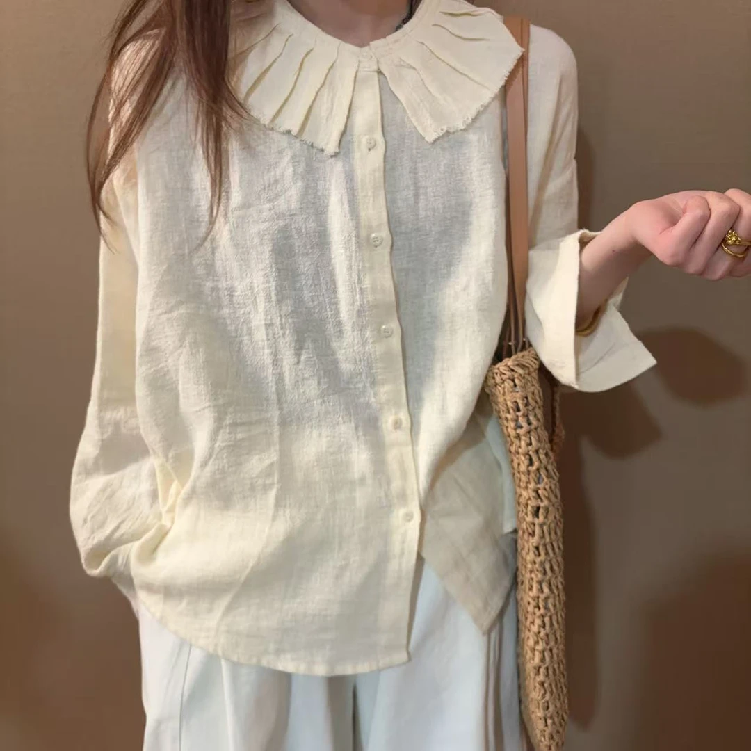 森林系女孩的荷叶领衬衫