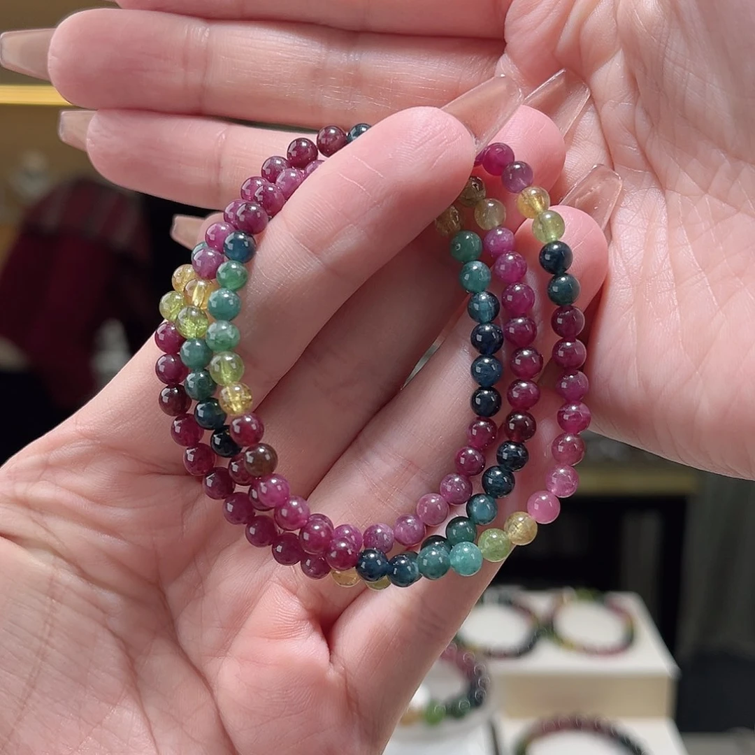 碧玺多样性发一件未镶嵌