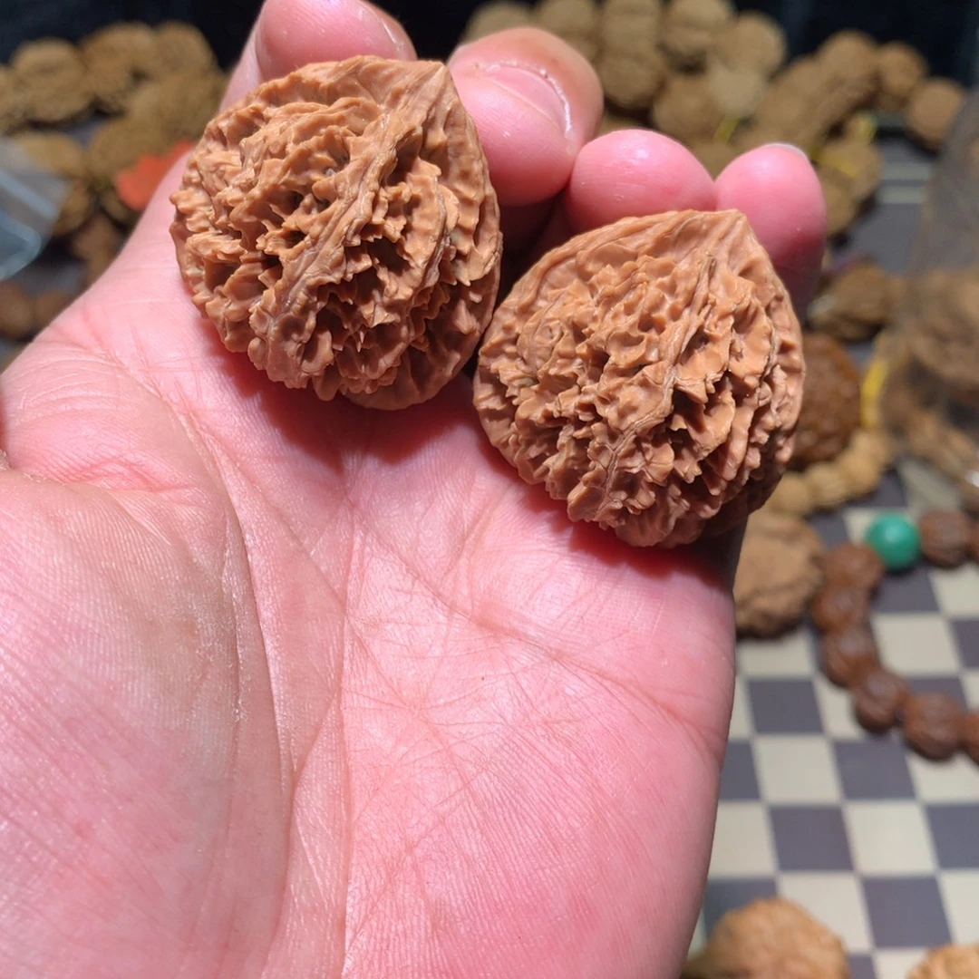 文玩核桃吊坠全品38刺龙