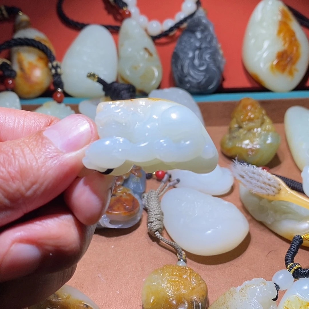 未镶嵌和田玉挂件疆*爹