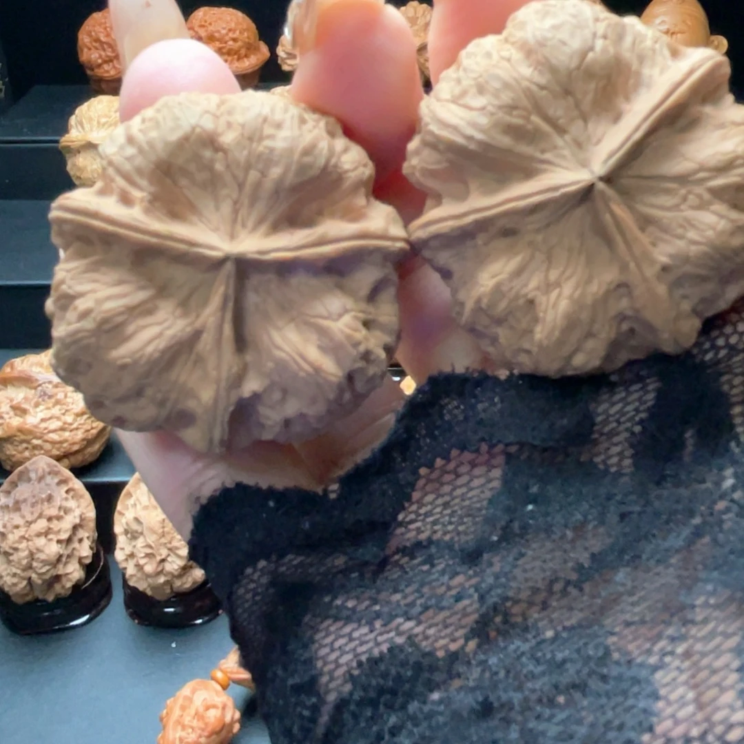 文玩核桃把件…………