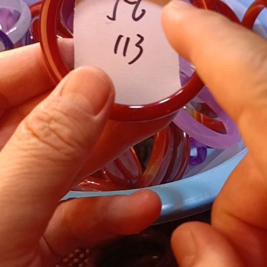 玛瑙/玉髓手镯未镶嵌