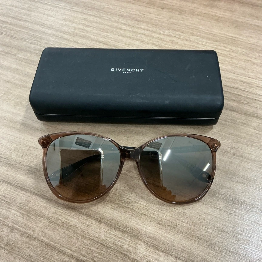 未使用 Givenchy/纪梵希 （pm）太阳镜墨镜 全新原盒/9767