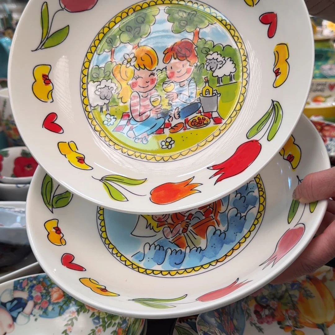 瓷片9.8英寸荷兰郁金香深盘2只，情侣➕女孩