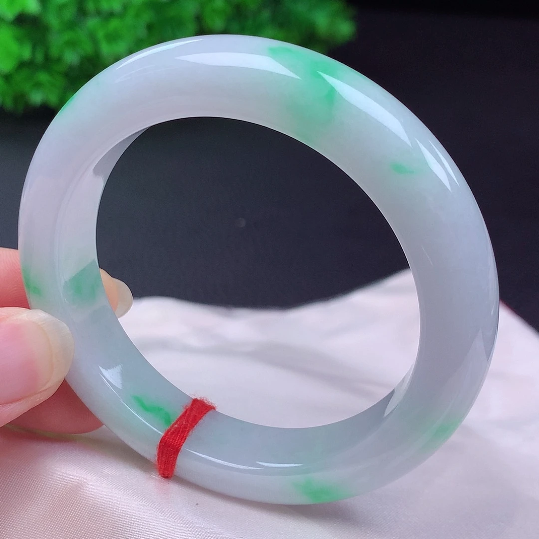 翡翠未镶嵌手镯56圈口681103