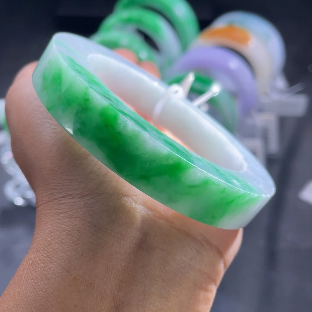 定制翡翠未镶嵌正圈