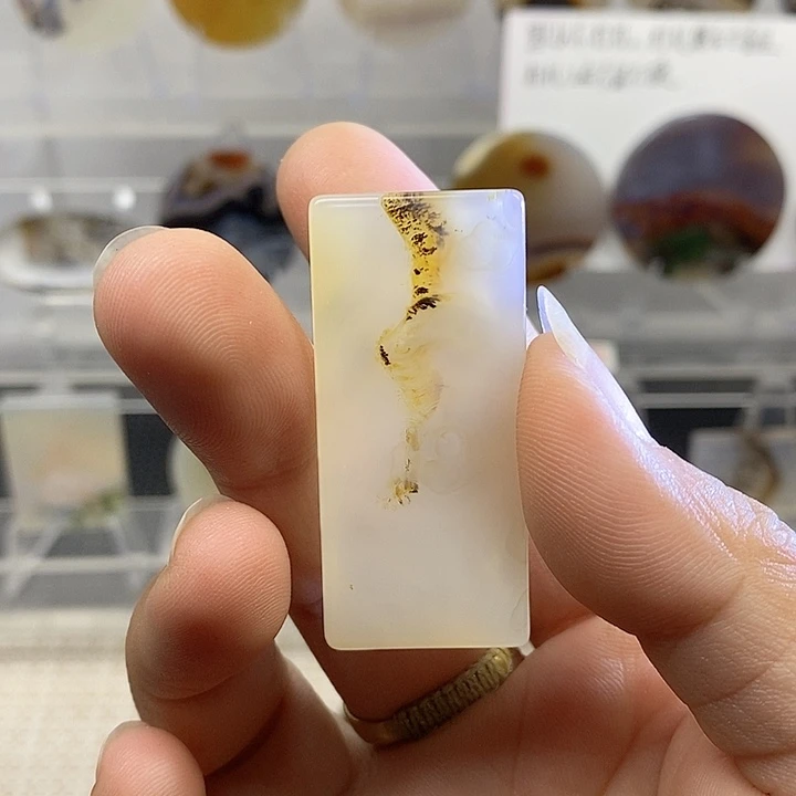 未镶嵌颈饰玛瑙/玉髓