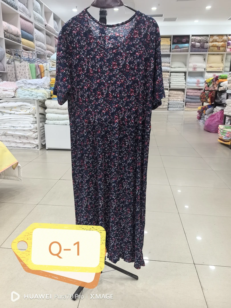 进口东大门皱皱碎花大码连衣裙