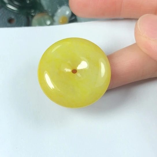 翡翠未镶嵌颈饰缅甸A货，每天1点半开播