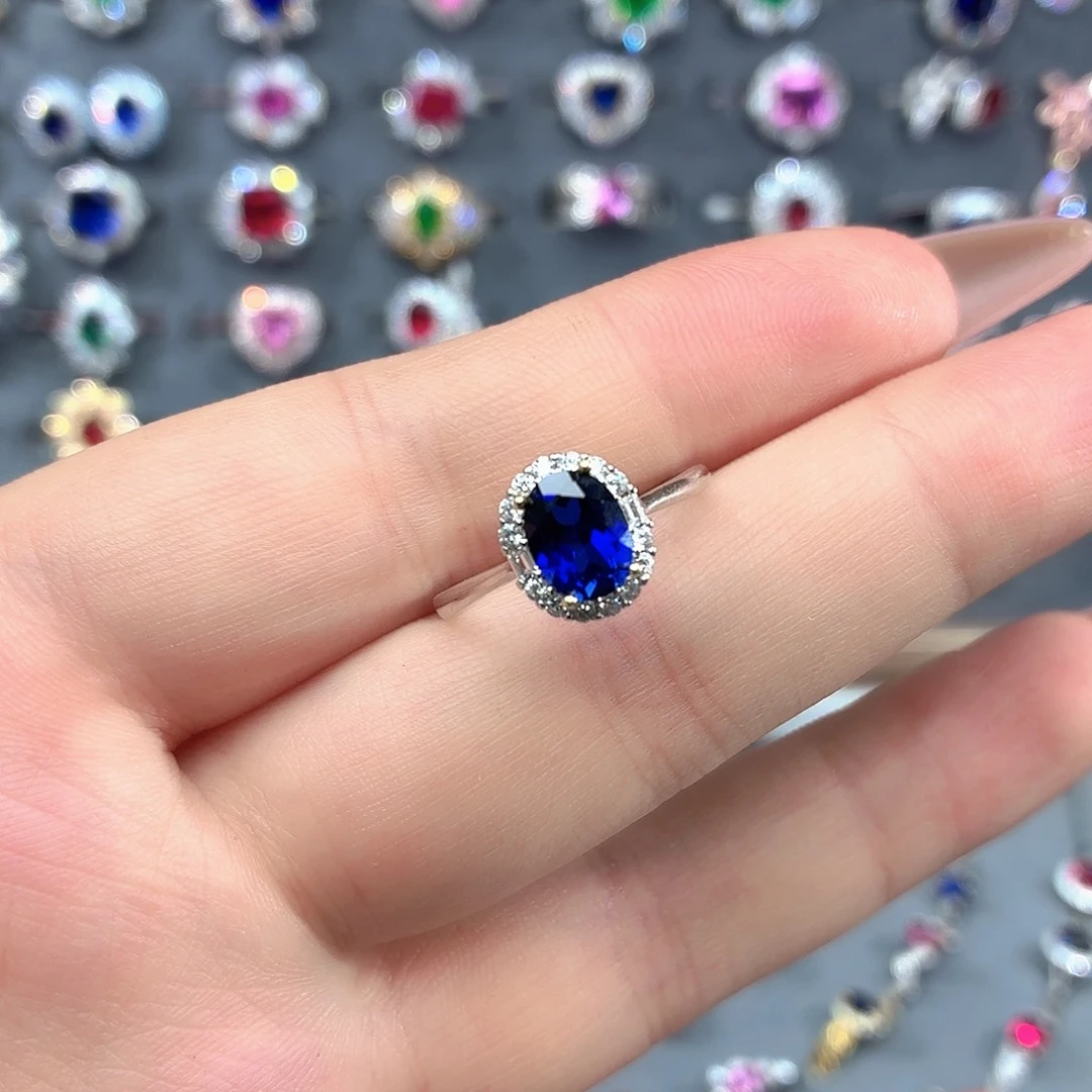 925银培育皇家蓝色宝石