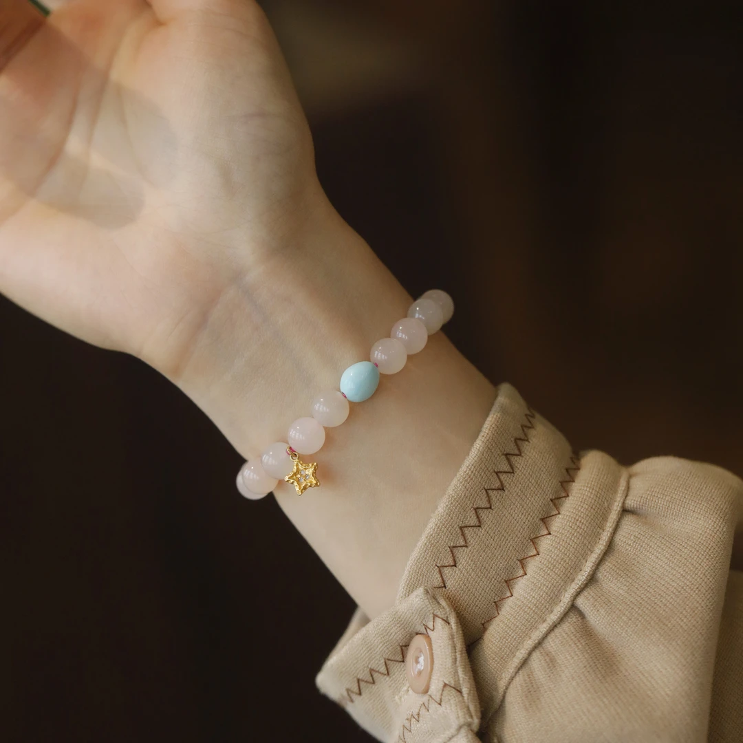 麦麦【幼卿】天然和田玉藕粉+松松+18K 手串 多样性发货