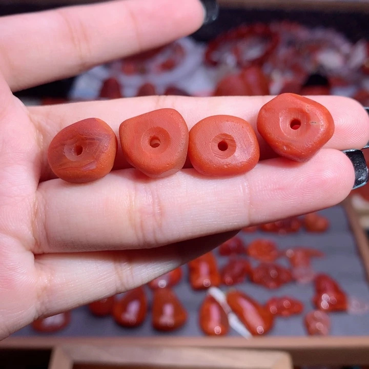 南红玛瑙未镶嵌南红藏扣