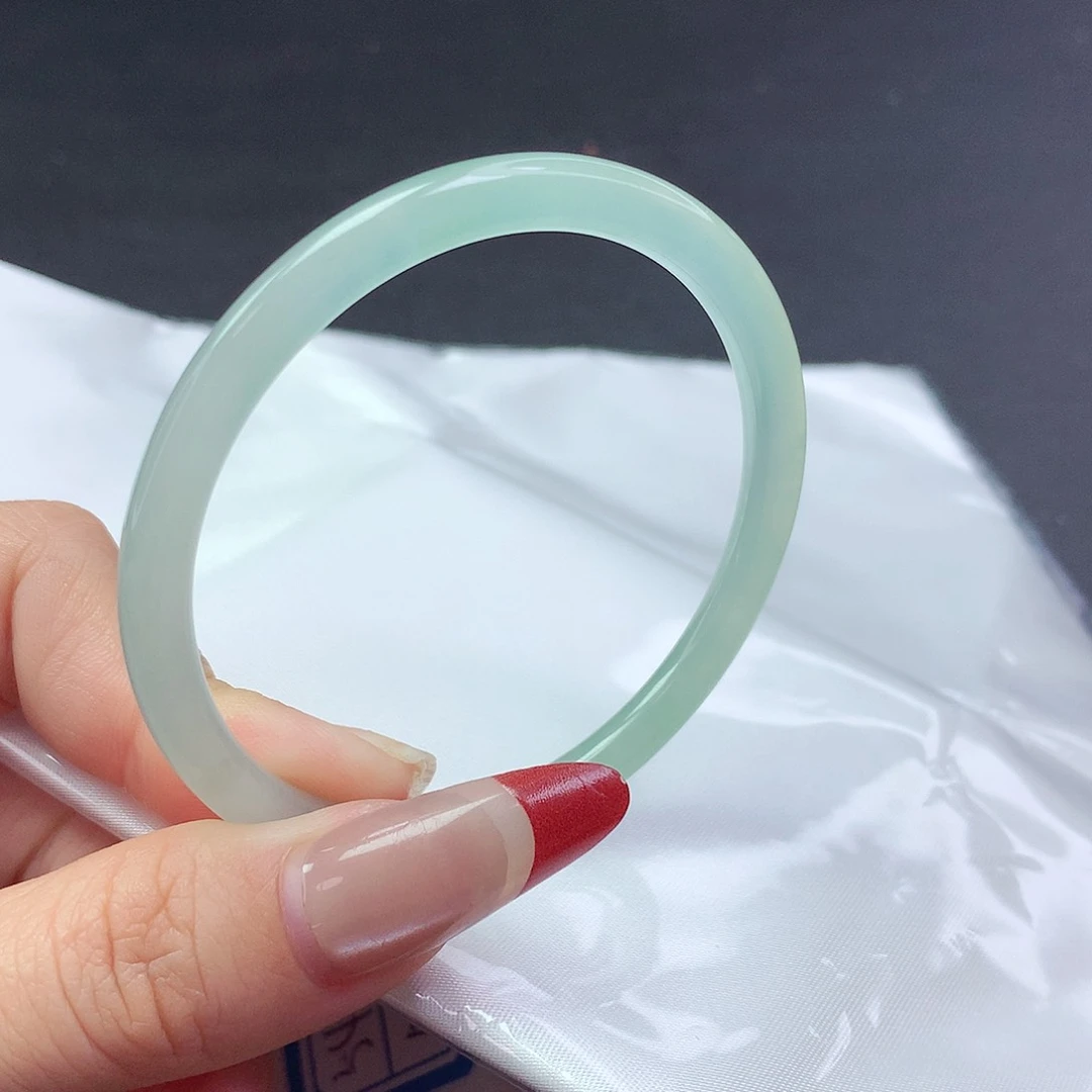 【闪购商品】翡翠手镯未镶嵌a 1