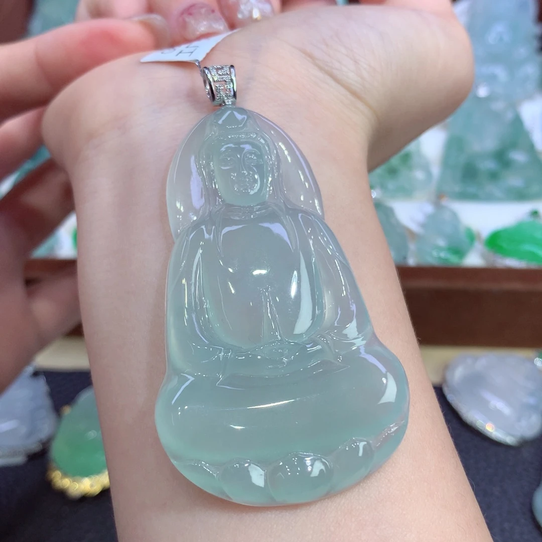 吊坠(不含链)18K金镶嵌翡翠天然缅甸A货翡翠揭阳工观音