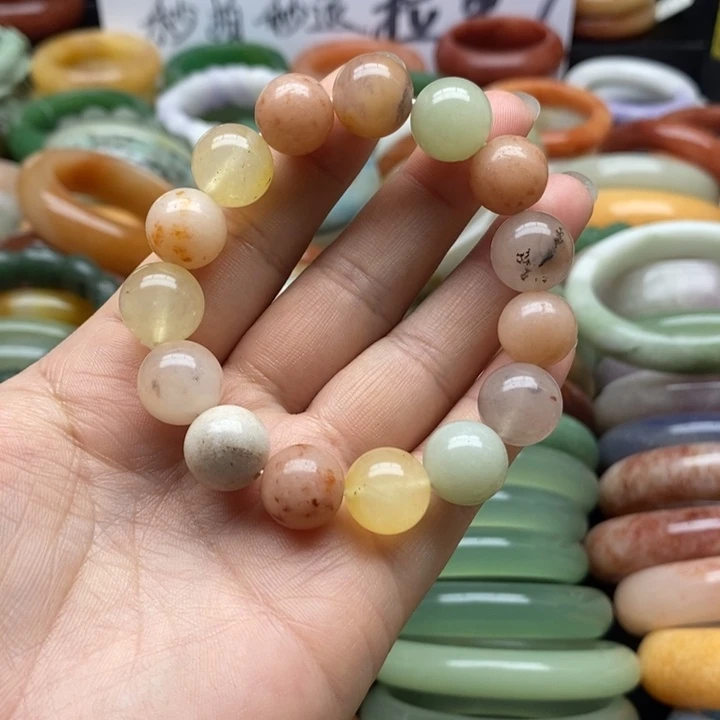 石英质玉未镶嵌手镯