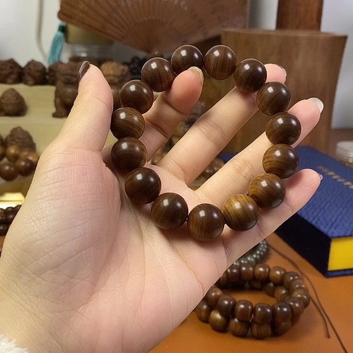 老山檀香黑肉沉水1.5手串