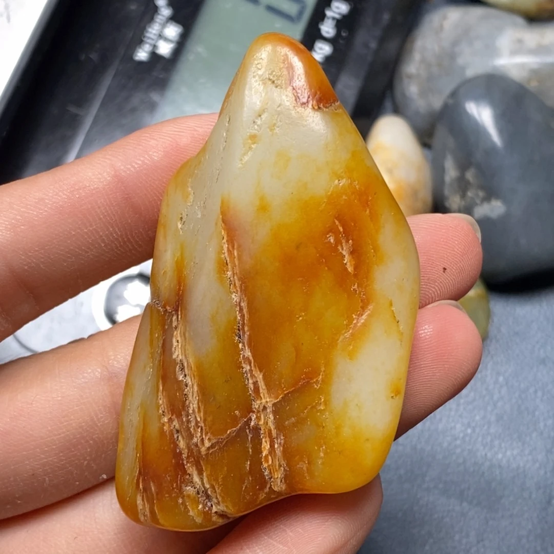 和田玉（糖玉）未镶嵌挂件