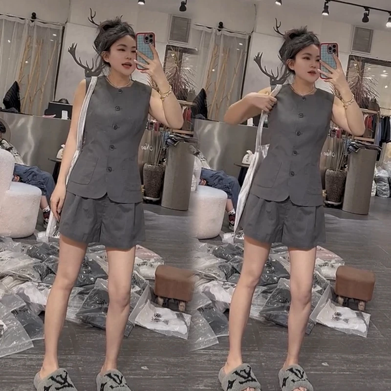 2025夏季新款时尚显瘦气质网红高档洋气女高级百搭宽松大码两件套